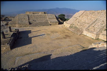 monte alban-21.jpg